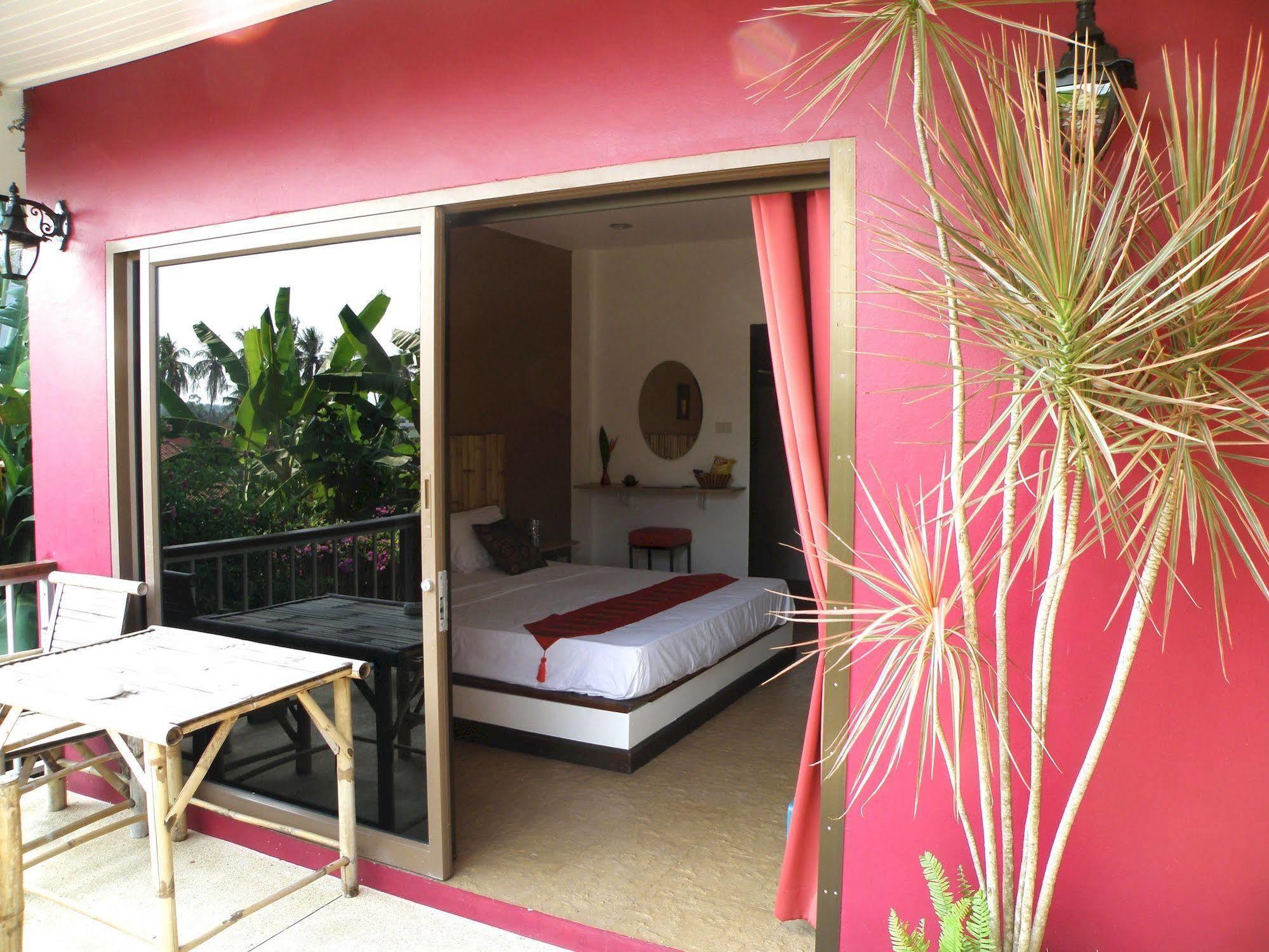 Pink House Hotel Lamai Beach  Exterior photo